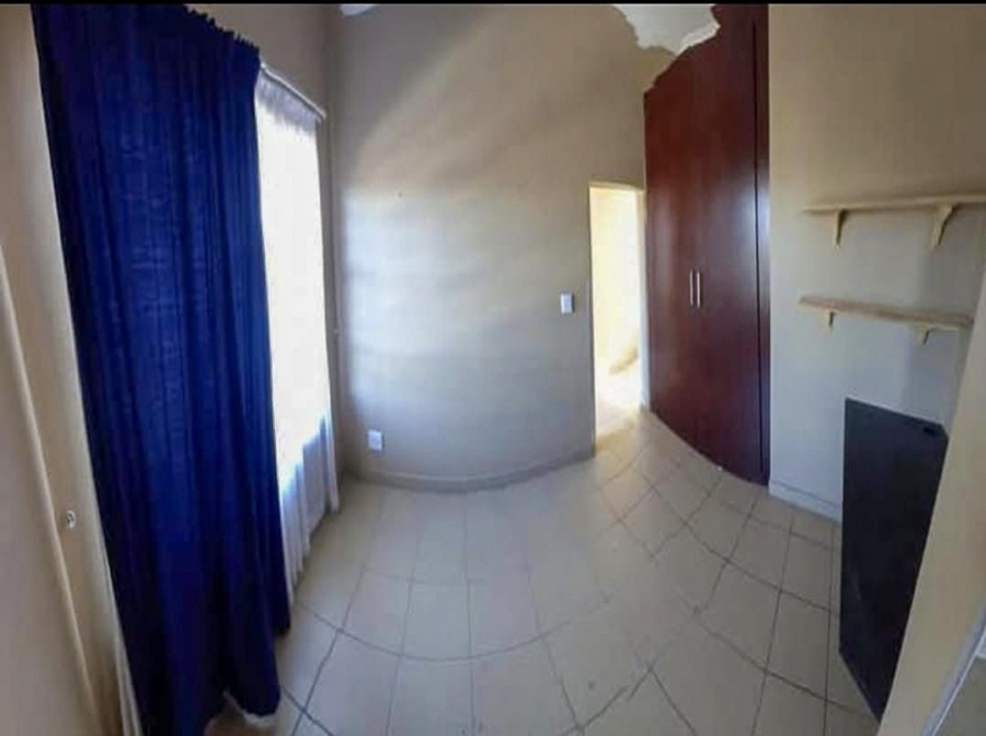 1 Bedroom Property for Sale in Die Bult North West